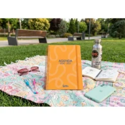 AGENDA ESCOLAR LIDERPAPEL 26-27 ESPIRAL CLASSIC 2 DIAS PAGINA A5 BILINGUE 70G PAPEL FSC NARANJA