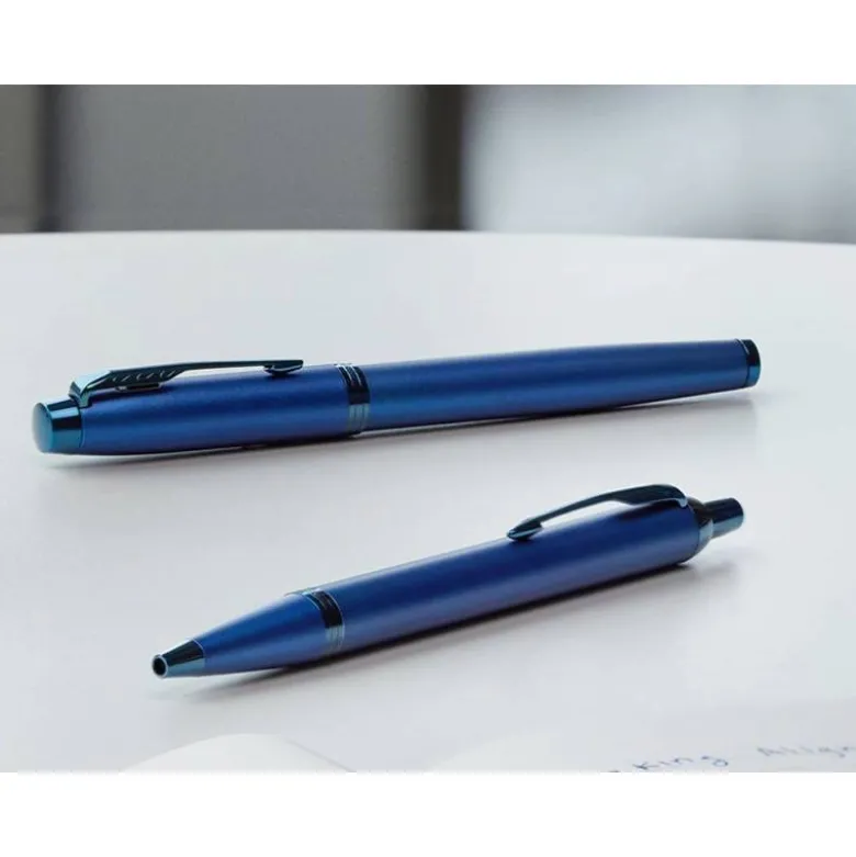 BOLIGRAFO PARKER IM PROFESSIONALS MONOCHROME BLUE EN ESTUCHE DE REGALO