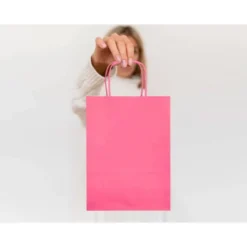 BOLSA PAPEL Q-CONNECT CELULOSA ROSA M CON ASA RETORCIDA 270X370X12 MM