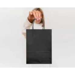 BOLSA PAPEL Q-CONNECT CELULOSA NEGRO S CON ASA RETORCIDA 240X320X10 MM