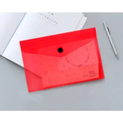 Carpeta sobre Liderpapel cierre broche rojo Din A6