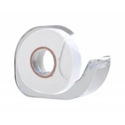 Cinta adhesiva doble cara marca Q-Connect 10 mt x 12 mm con portarrollo