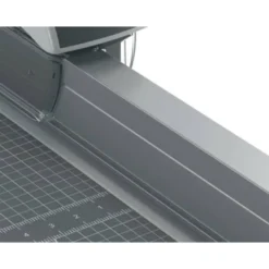 CIZALLA DE RODILLO LEITZ DIN A3 BASE MADERA PLASTIFICADA LONGITUD CORTE 457 MM CAPACIDAD DE CORTE 15H