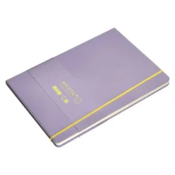 CUADERNO CON GOMILLA ANTARTIK NOTES TAPA DURA A4 HOJAS CUADRICULA MORADO Y AMARILLO 100 HOJAS 80 GR FSC