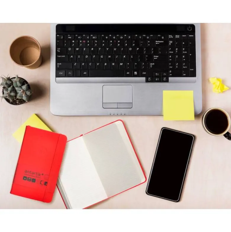 CUADERNO CON GOMILLA ANTARTIK NOTES TAPA DURA A6 HOJAS RAYAS ROJO 100 HOJAS 80 GR FSC