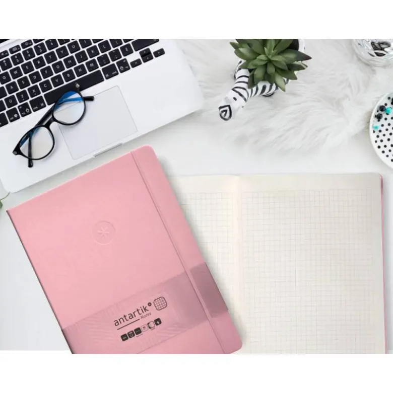 CUADERNO CON GOMILLA ANTARTIK NOTES TAPA DURA A4 HOJAS CUADRICULA ROSA PASTEL 100 HOJAS 80 GR FSC