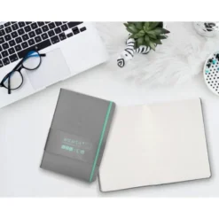 CUADERNO CON GOMILLA ANTARTIK NOTES TAPA DURA A5 HOJAS PUNTOS GRIS Y TURQUESA 100 HOJAS 80 GR FSC