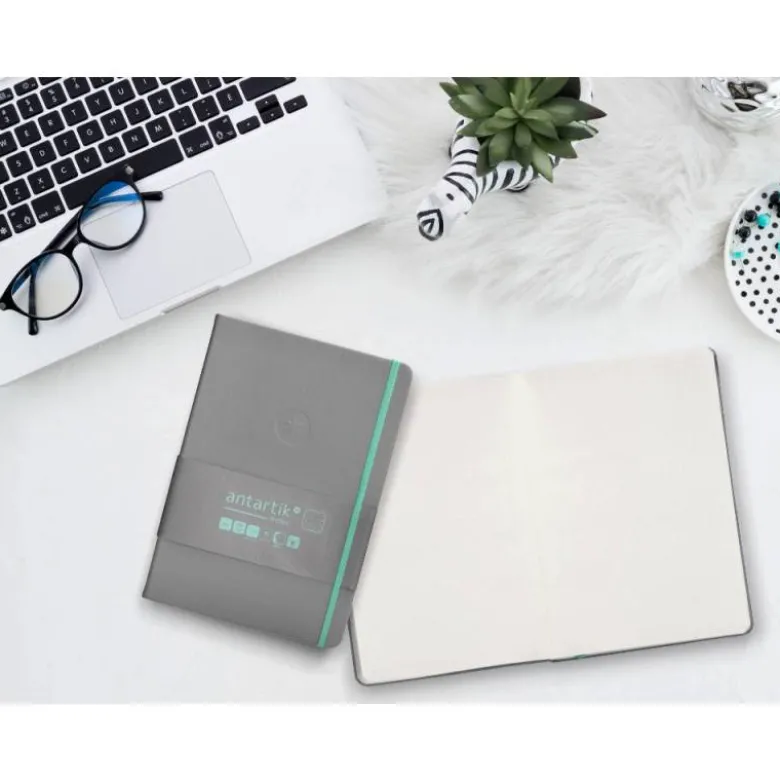 CUADERNO CON GOMILLA ANTARTIK NOTES TAPA DURA A5 HOJAS PUNTOS GRIS Y TURQUESA 100 HOJAS 80 GR FSC