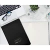 CUADERNO CON GOMILLA ANTARTIK NOTES TAPA DURA A4 HOJAS PUNTOS NEGRO 100 HOJAS 80 GR FSC