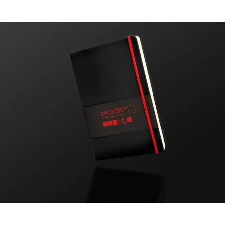 CUADERNO CON GOMILLA ANTARTIK NOTES TAPA DURA A5 HOJAS LISAS NEGRO Y ROJO 100 HOJAS 80 GR FSC