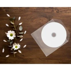 Funda de polipropileno CD/DVD Q-Connect. Funda con solapa -pack de 50 unidades.