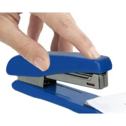 Grapadora de plastico Q-Connect Azul Capacidad 25 Hojas