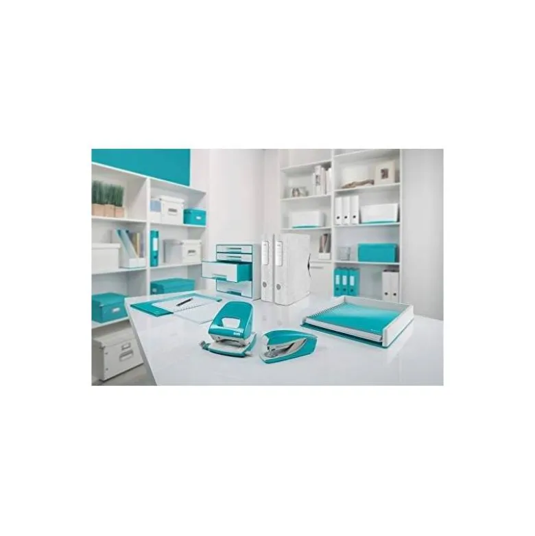 Grapadora Petrus Wow 635 Color Turquesa 30 hojas