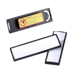 IDENTIFICADOR PORTANOMBRE DURABLE PVC ANTIARAÑAZOS CON IMAN Y EFECTO LUPA COLOR NEGRO 67X17 MM