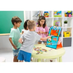 Juego didáctico MiniLand a partir de 3 años Alimenta al Monstruo para construir palabras