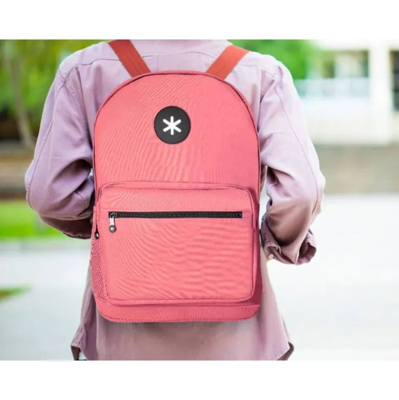 MOCHILA ANTARTIK CON ASA Y BOLSILLO FRONTAL CONCREMALLERA COLOR CORAL 320X140X430 MM