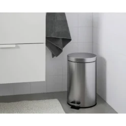Papelera metalica con pedal Q-Connect de 6 L