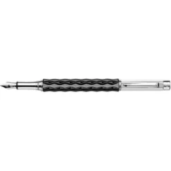 Pluma Caran D´Ache Varius con capuchon