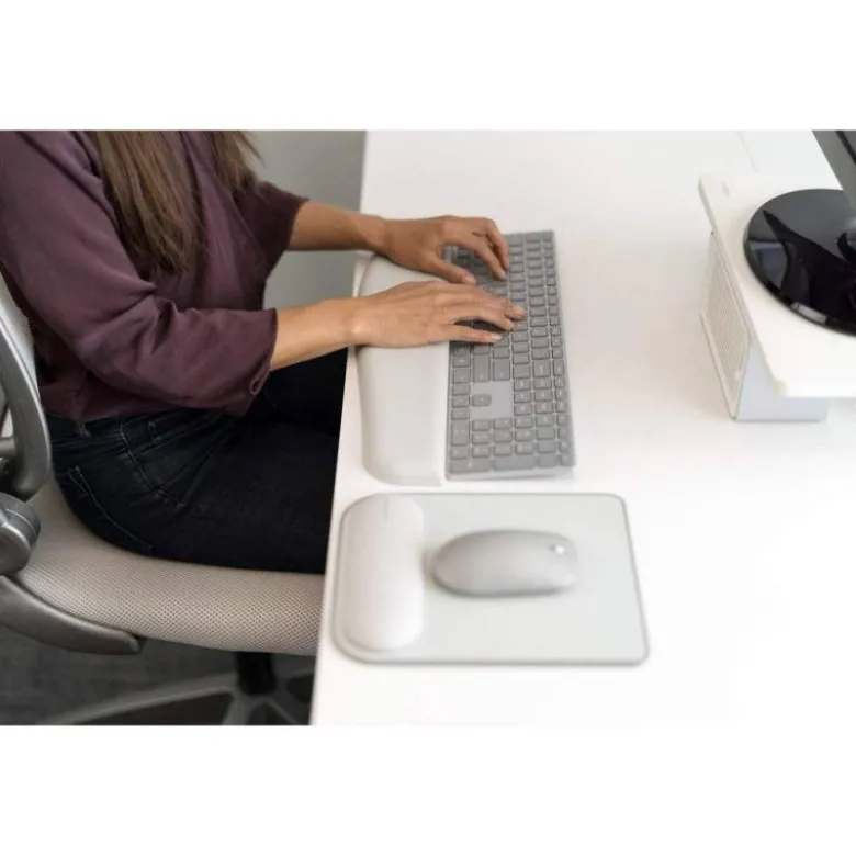 REPOSAMUÑECAS KENSINGTON ERGOSOFT PARA TECLADO GRIS