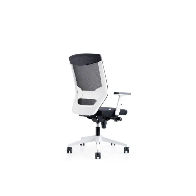 SILLA ROCADA CON RUEDAS DE OFICINA CON BRAZOS REGULABLES Y RESPALDO MALLA NEGRO TAPIZADA EN TELA IGNIFUGA NEGRO COLOR BLANCO