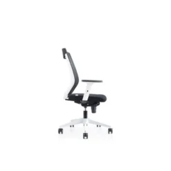 SILLA ROCADA CON RUEDAS DE OFICINA CON BRAZOS REGULABLES Y RESPALDO MALLA NEGRO TAPIZADA EN TELA IGNIFUGA NEGRO COLOR BLANCO