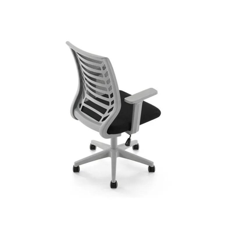 SILLA ROCADA DE OFICINA BRAZOS REGULABLES ESTRUCTURA GRIS RESPALDO MALLA Y ASIENTO TELA IGNIFUGA NEGRO