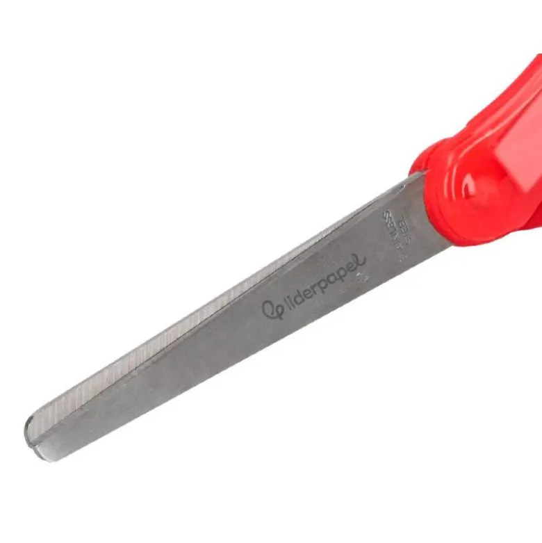 Tijera escolar marca Liderpapel 15 cm